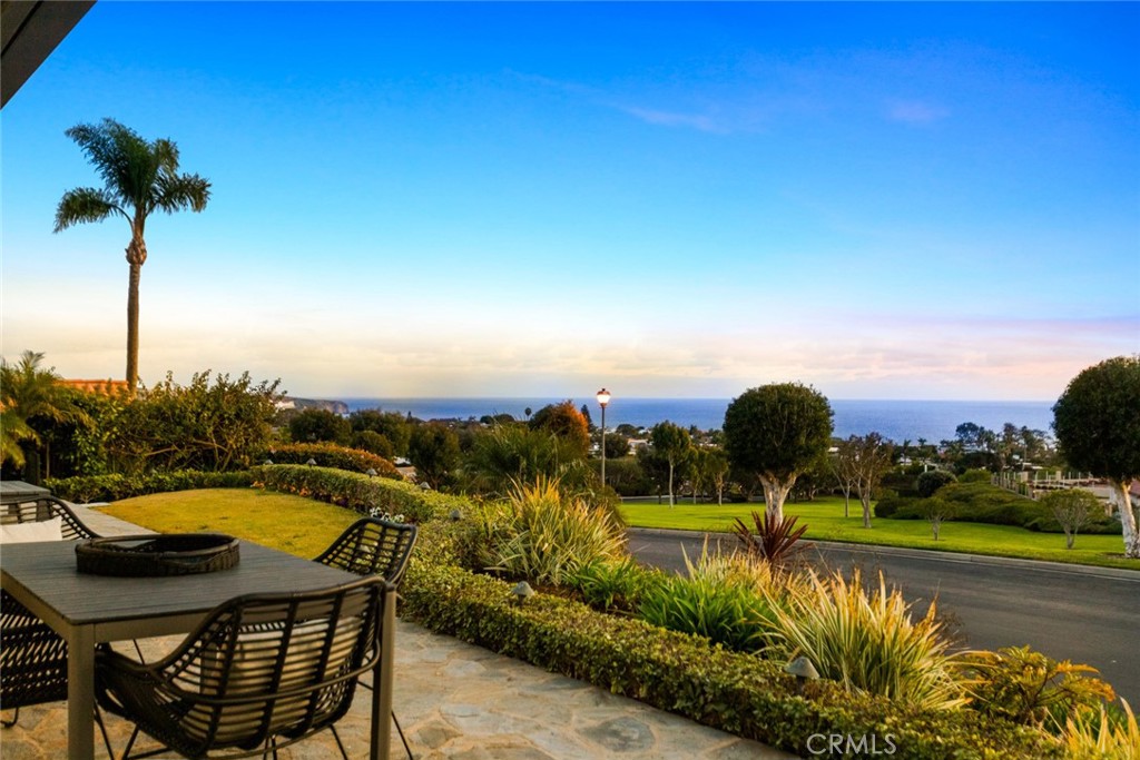 32372 Via Mentone