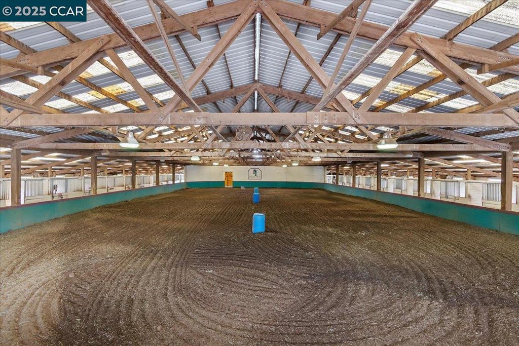 NORTH GATE - Residential