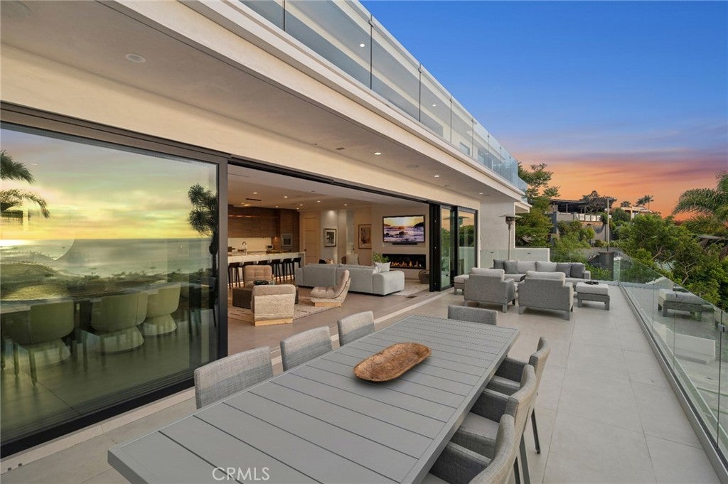 654 Canyon View Drive, Laguna Beach CA 92651 - Photo 11