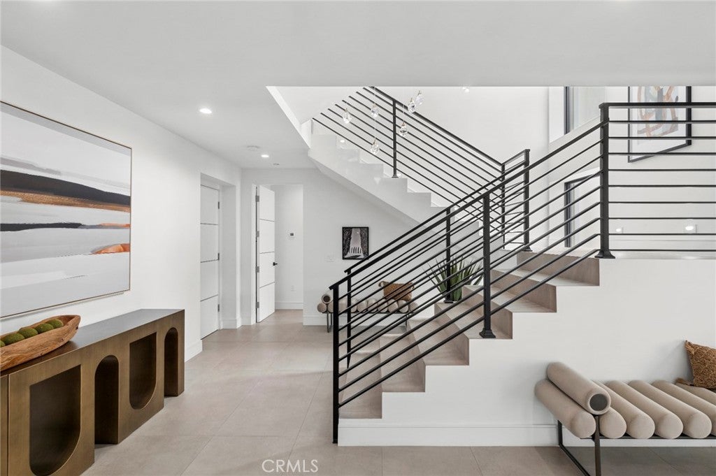 654 Canyon View Drive, Laguna Beach CA 92651 - Photo 57