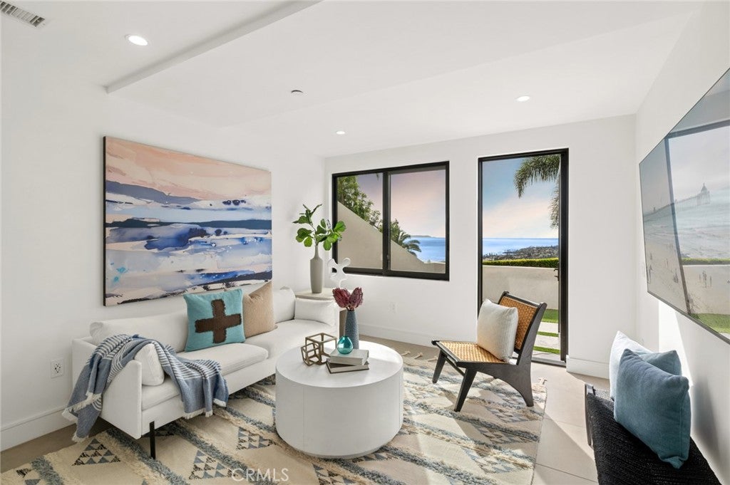 654 Canyon View Drive, Laguna Beach CA 92651 - Photo 58