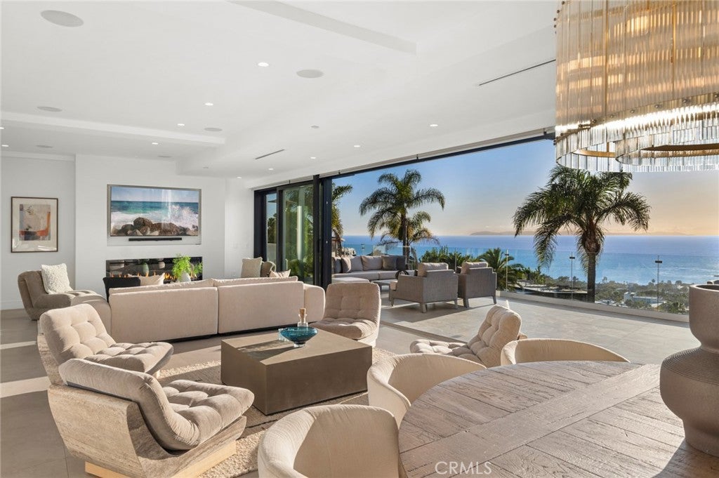 654 Canyon View Drive, Laguna Beach CA 92651 - Photo 13