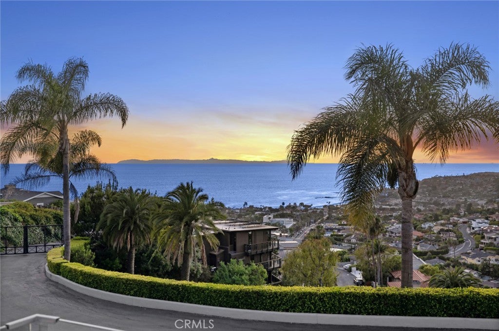 654 Canyon View Drive, Laguna Beach CA 92651 - Photo 37