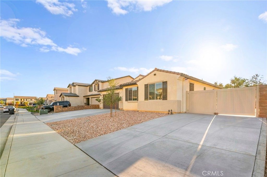 Photo of 34093 Harcourt Dr, Winchester, CA 92596 (MLS # SW25218625)