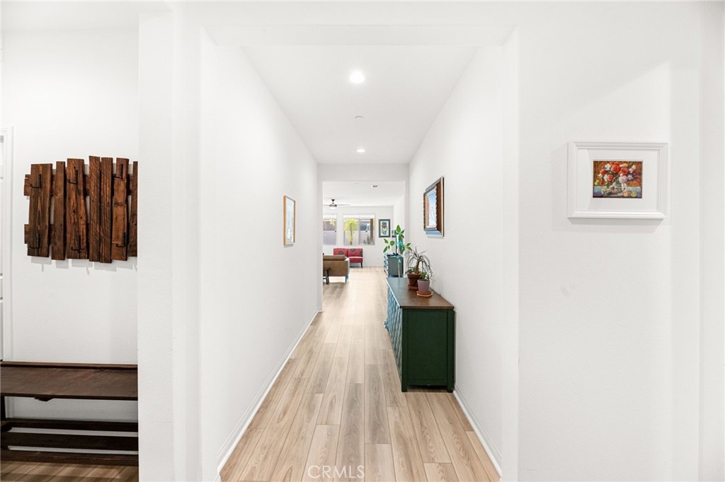 34093 Harcourt