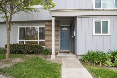 Photo of 23511 Silver Spring Lane, Diamond Bar, CA 91765 (MLS # AR26085405)