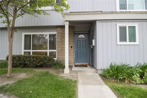 MLS: AR26085405