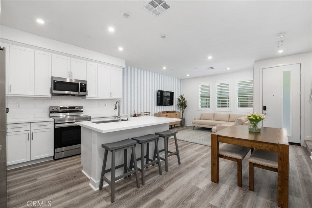 725 Hazel, Rancho Mission Viejo CA 92694 - Photo 8