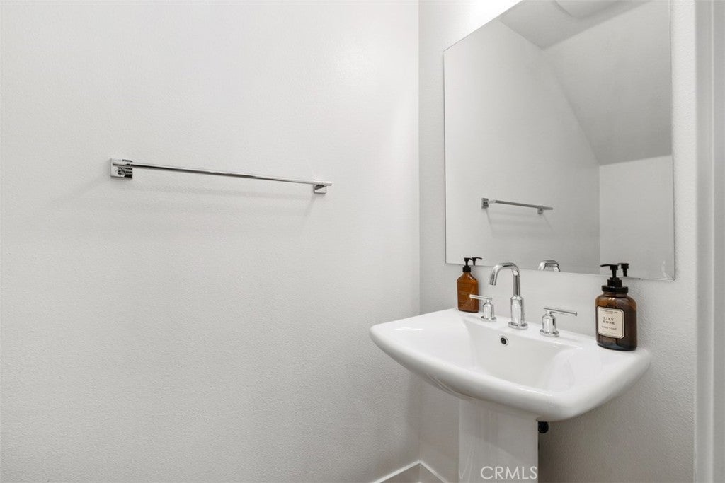 725 Hazel, Rancho Mission Viejo CA 92694 - Photo 10