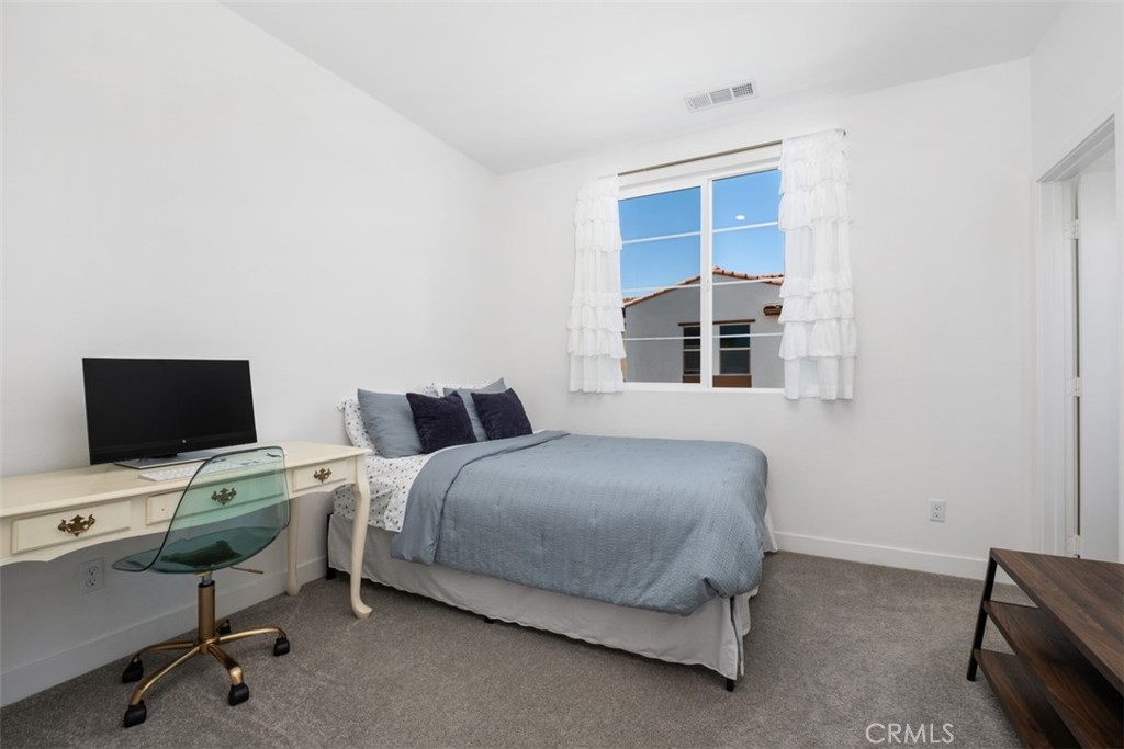725 Hazel, Rancho Mission Viejo CA 92694 - Photo 18