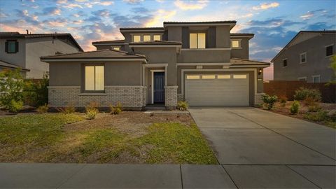 773 Pinehurst Street Perris CA 92571