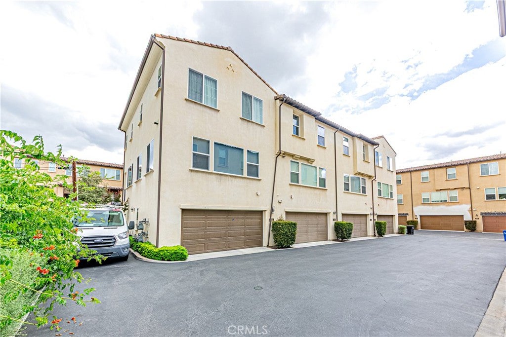 809 N Dalton 104