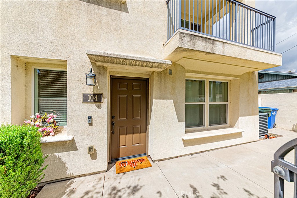 809 N Dalton 104
