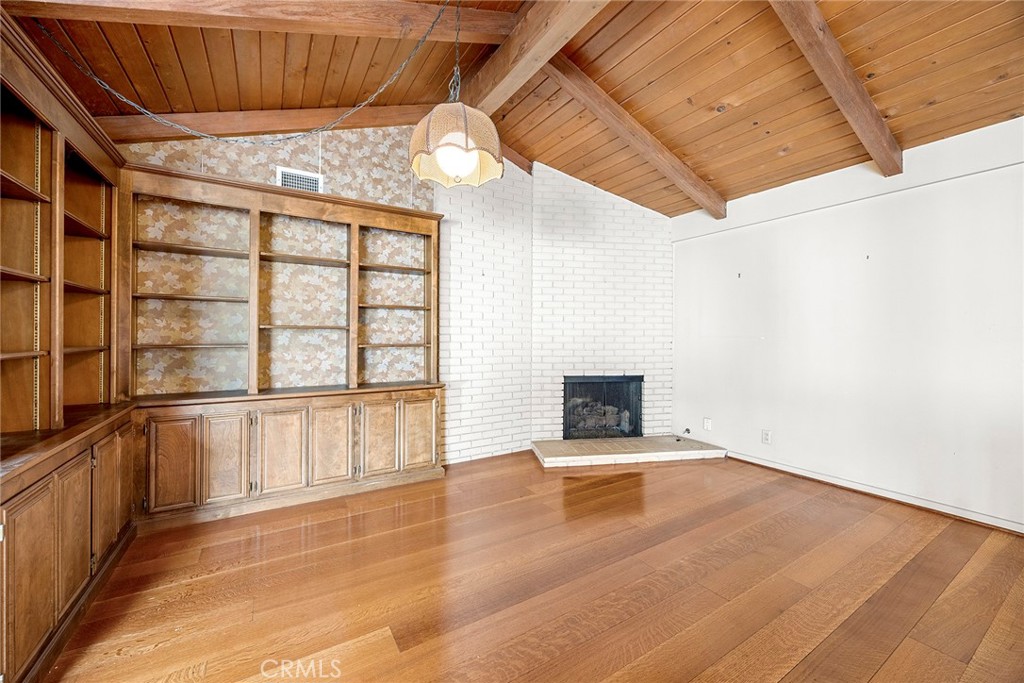 Country Hills East (CNHE) - Residential