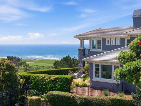 Photo of 103 Spyglass Lane, Half Moon Bay, CA 94019 (MLS # ML82050817)