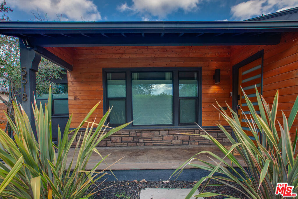 5518 Carpenter Avenue