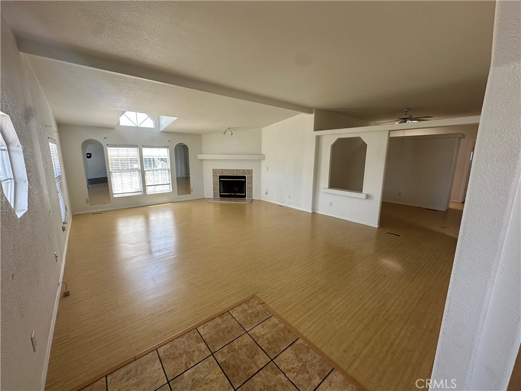 9080 Bloomfield Avenue 157