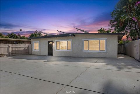 Photo of 19300 Ambassador Ave, Corona, CA 92881 (MLS # OC26089390)