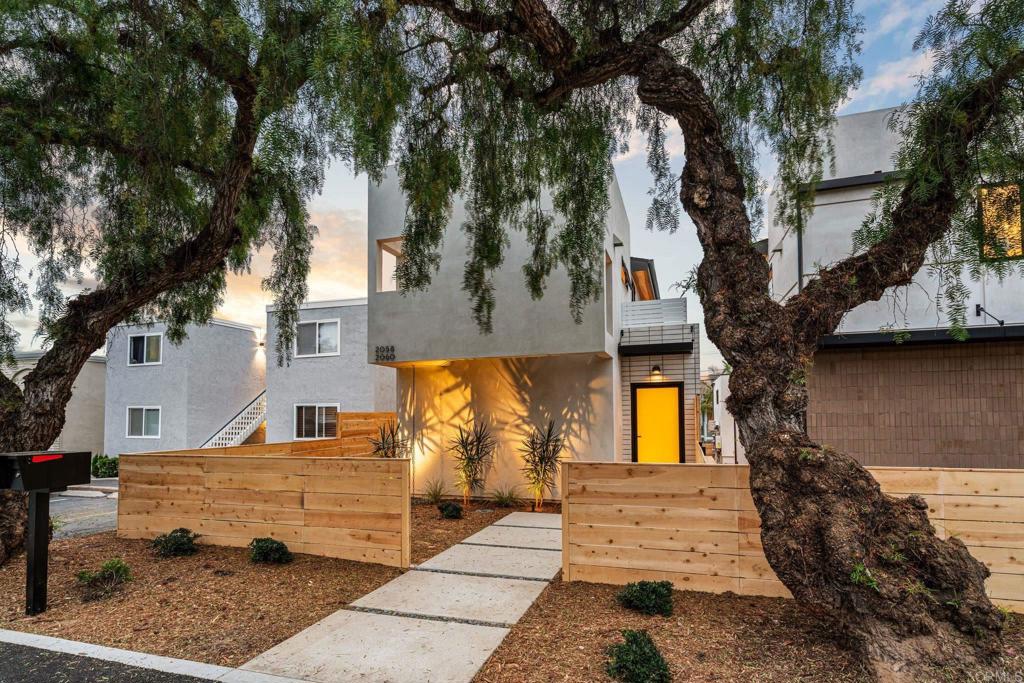 2058 Montgomery Avenue
