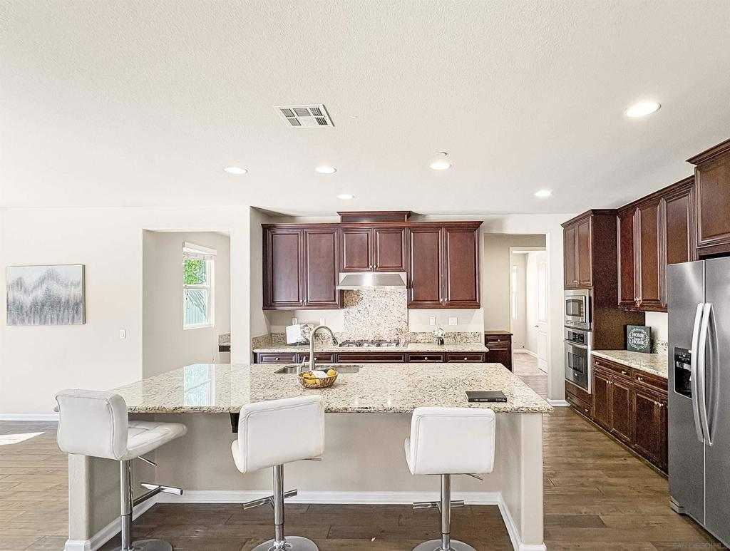 17460 Ralphs Ranch