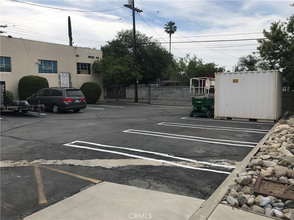 2160 Huntington Drive