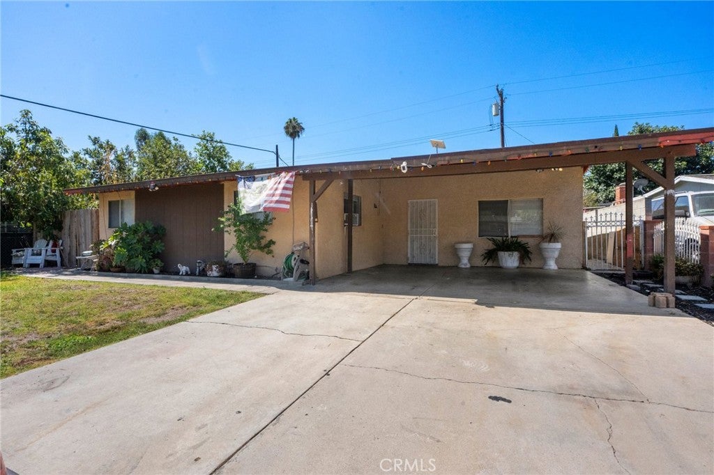 17412 Hemphill