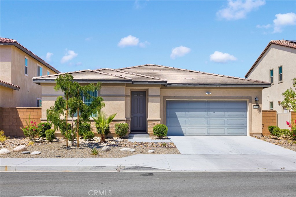 Welcome home to this highly upgraded single story gem! The moment you walk through the door of this distinguished home you will feel the pride of ownership that is evident throughout this open concept layout floor plan!
The home features upgraded doors, custom paint and upgarded flooring that flows seamlessly. There are 3 bedrooms PLUS an Office/Den area with a generously sized Family Room. The inviting kitchen boasts upgraded cabinets with ample storage space, upgraded counter tops, stainless steel appliances and an expansive island perfect for families of all sizes and entertaining. With the spacious kitchen opening up to the family room it's easy to visualize cooking, family dinners and game nights in this home. The beautiful dining room accent wall with additional windows allows for a great amount of natural light throughout. Bathrooms have upgraded counter tops, sinks, cabinets and hardware as well.
The Backyard is tastefully done with a patio deck and plenty of room for play, entertaining and BBQing! There is nothing left to do except move right in to this well maintained home!