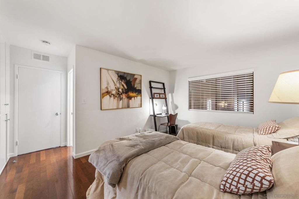 La Jolla - Residential Lease