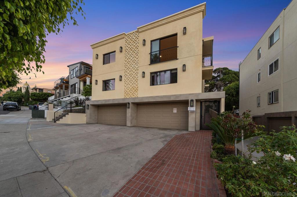 La Jolla - Residential Lease