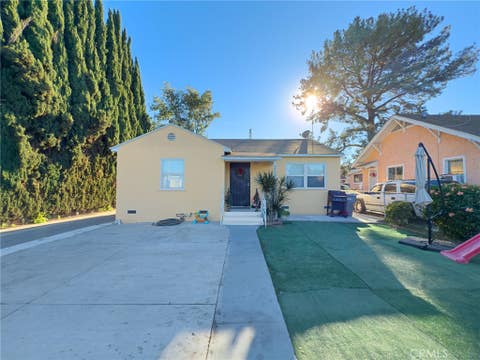 Photo of 3556 Euclid St, Lynwood, CA 90262 (MLS # RS25266641)