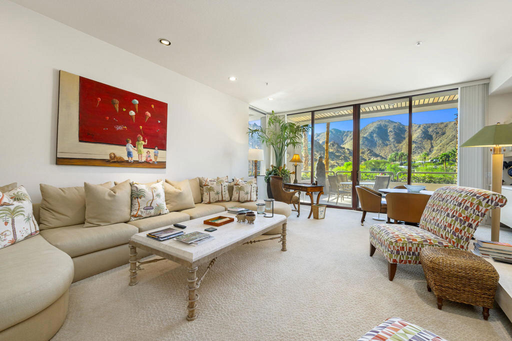Vintage Country Club - Residential