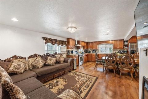 2865 W Rialto Avenue 17 Rialto CA 92376