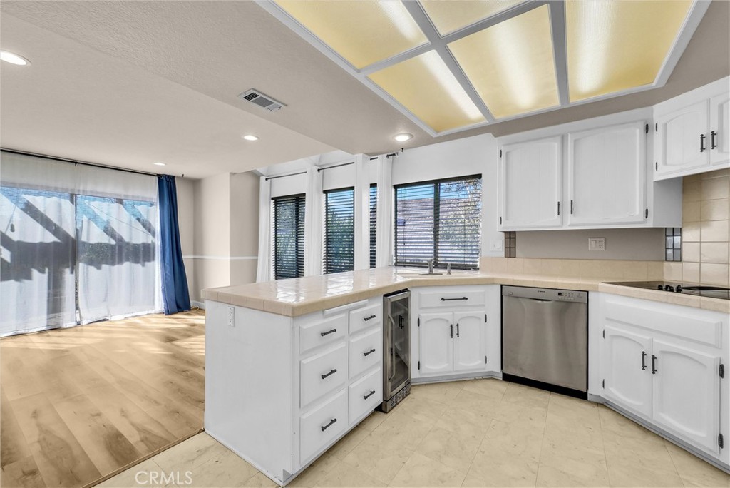 611 S Pathfinder Trail