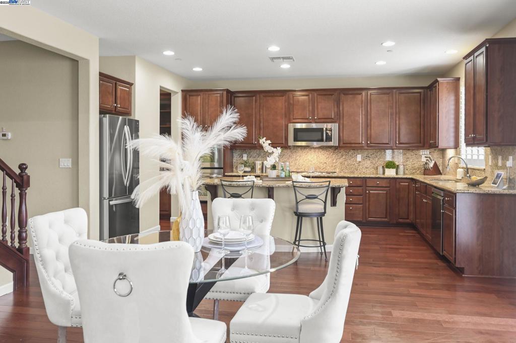 PARADISE VALLEY - Residential