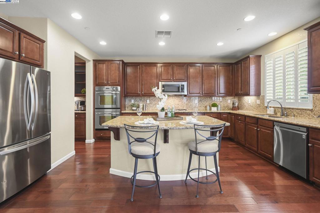 PARADISE VALLEY - Residential