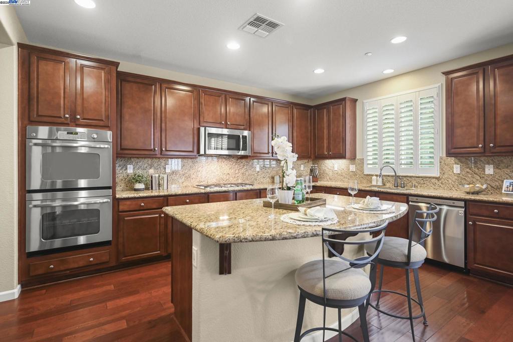 PARADISE VALLEY - Residential