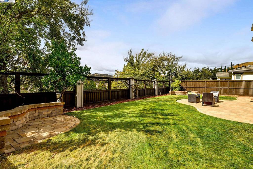 PARADISE VALLEY - Residential