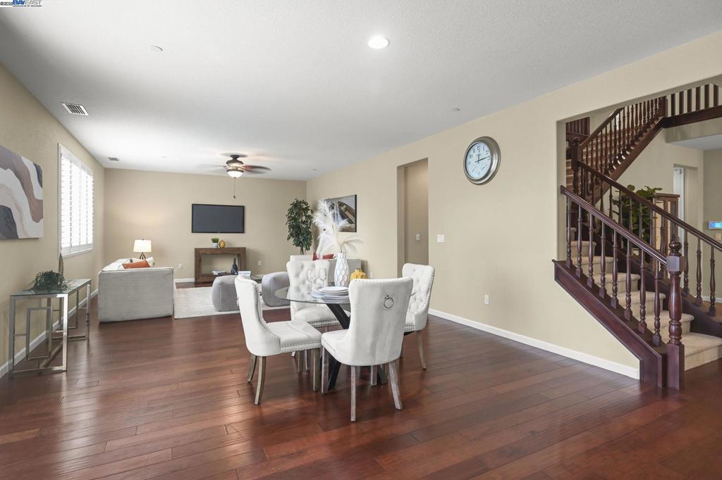 PARADISE VALLEY - Residential