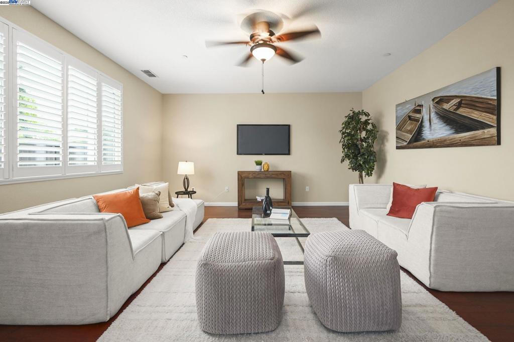PARADISE VALLEY - Residential