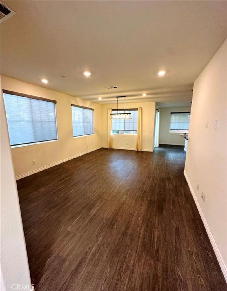8691 Bay Laurel