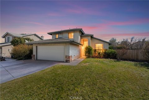 Photo of 2634 Minford, Lancaster, CA 93536 (MLS # SR26042129)