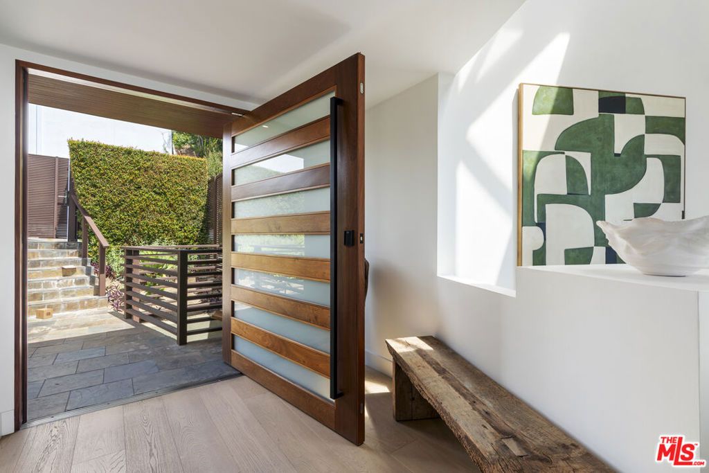 Photo of 2759 Creston Drive, Los Angeles, CA 90068 (MLS # 26718541)