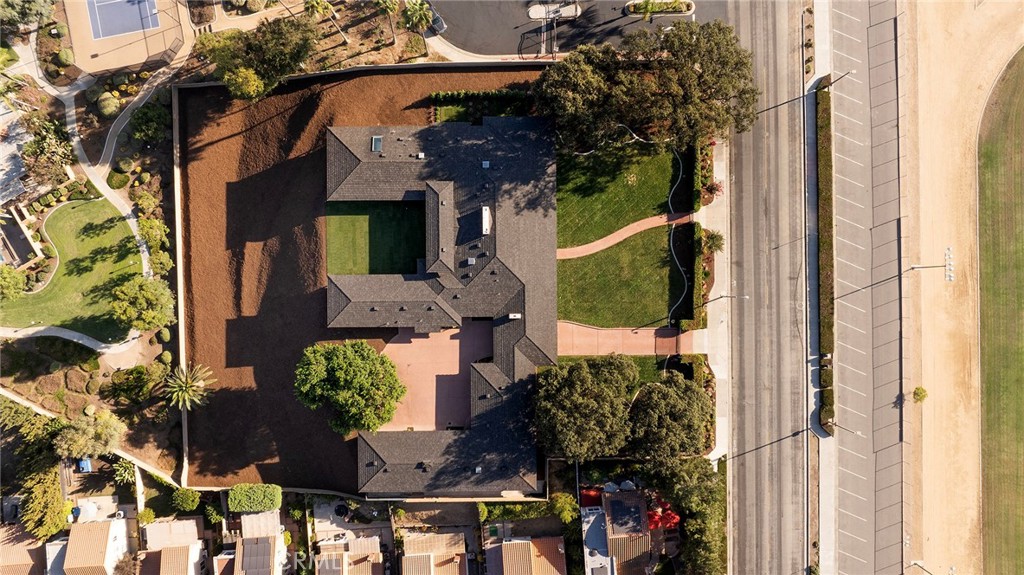 410 N Angelina Drive