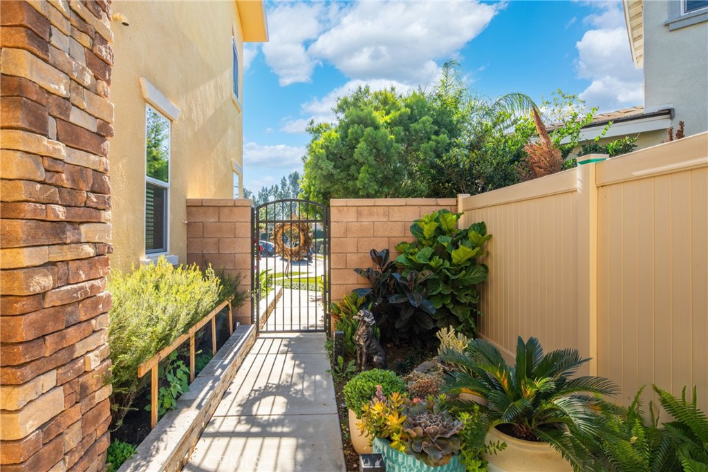 12938 Meridian Court