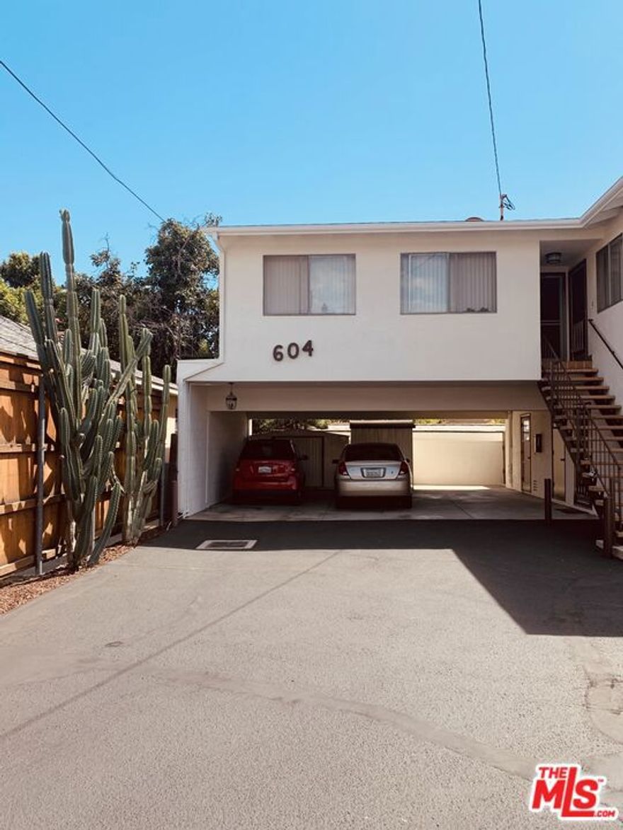 Fantastic fully remodeled one bedroom apartment for lease in very well maintained quiet building. Modern bungalow style ground floor unit is one story is easy to access and close to everything Glendale has to offer. Home features open floor plan, new hardwood syle plank floors, recessed lighting, spacious living room, and dining area. Home has custom paint, new blinds and Washer and Dryer in unit. Kitchen has new white cabinetry, quartz countertops and all brand new stainless steel appliances including a refrigerator. Bedroom is spacious with ceiling fan and mirrored closets. Best feature is small back pati/yard for relaxing, gardening and BBQ'ing off of kitchen. One assigned parking space. Available now! Pets ok.