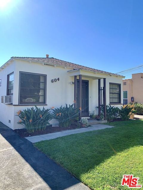 Photo of 604 Windsor Road #B, Glendale, CA 91205 (MLS # 25629257)