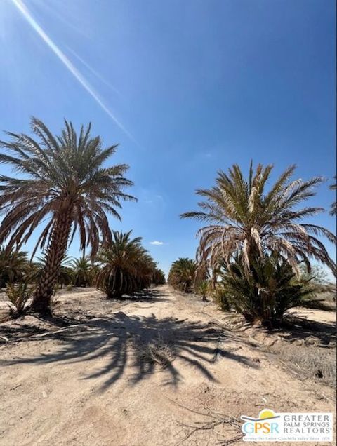 Photo of 0 Noffsinger, Niland, CA 92257 (MLS # 25543891PS)