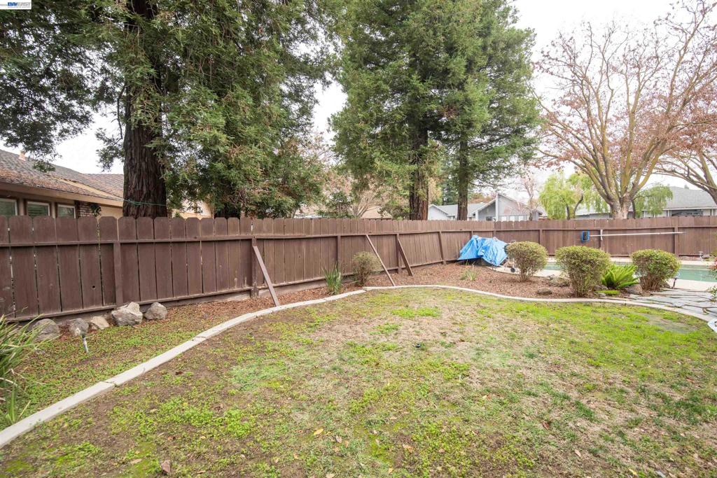 1336 HIDDEN GLEN DR