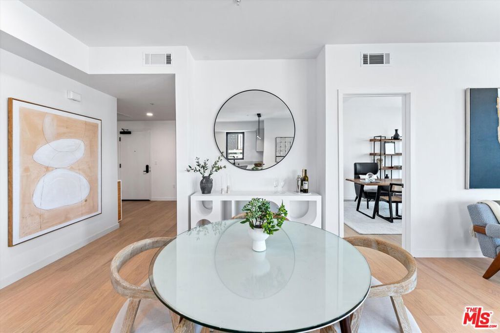 904 S New Hampshire Avenue 610