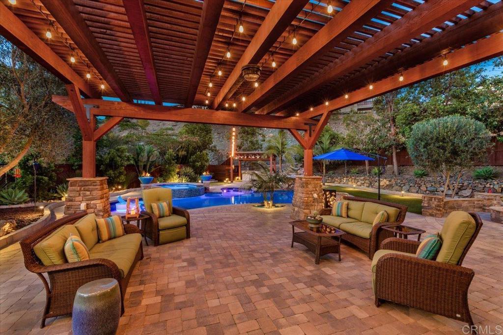 1102 Vega Way